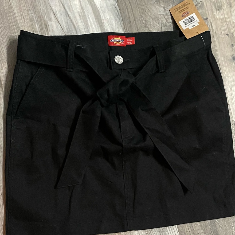 Dickies black mini skirt black size 11 NWT
